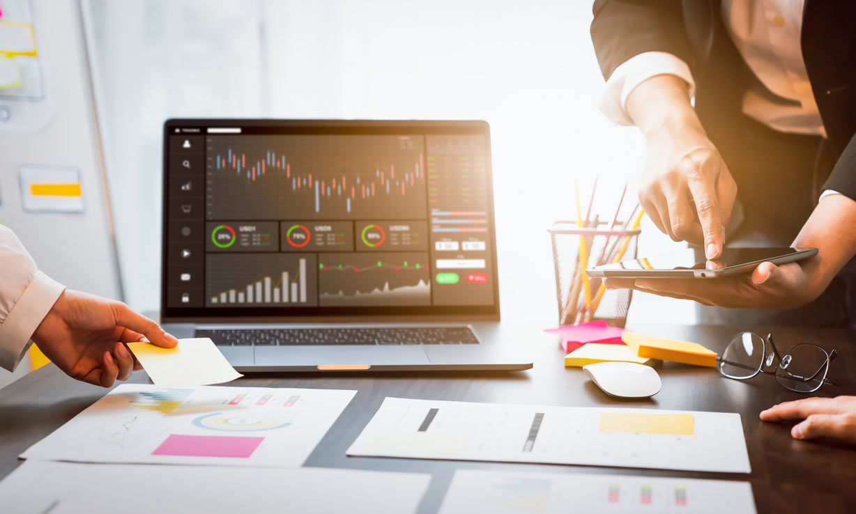 E-Commerce Business Strategy